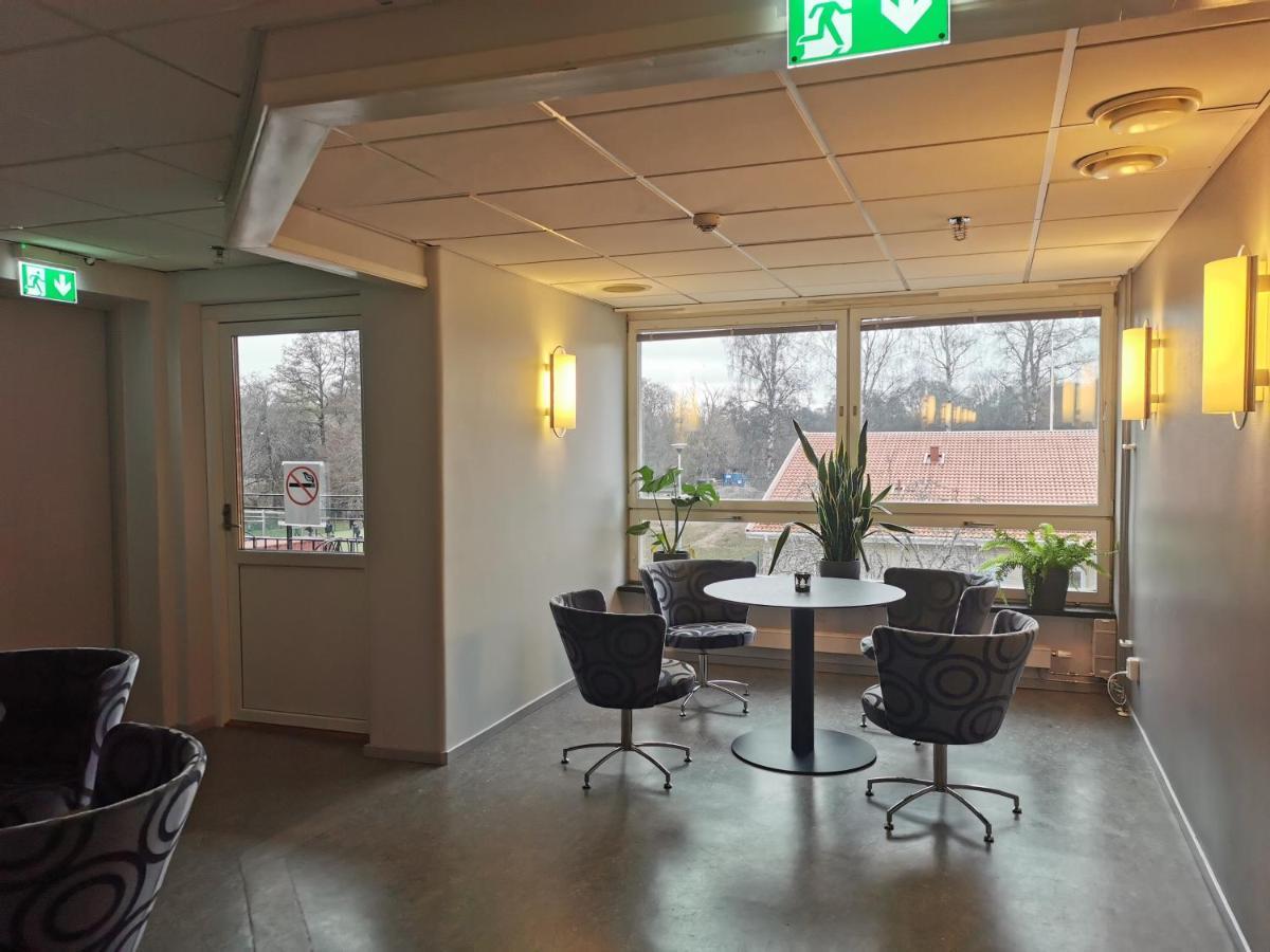 Broholm Bed&Breakfast Lidköping Exterior foto