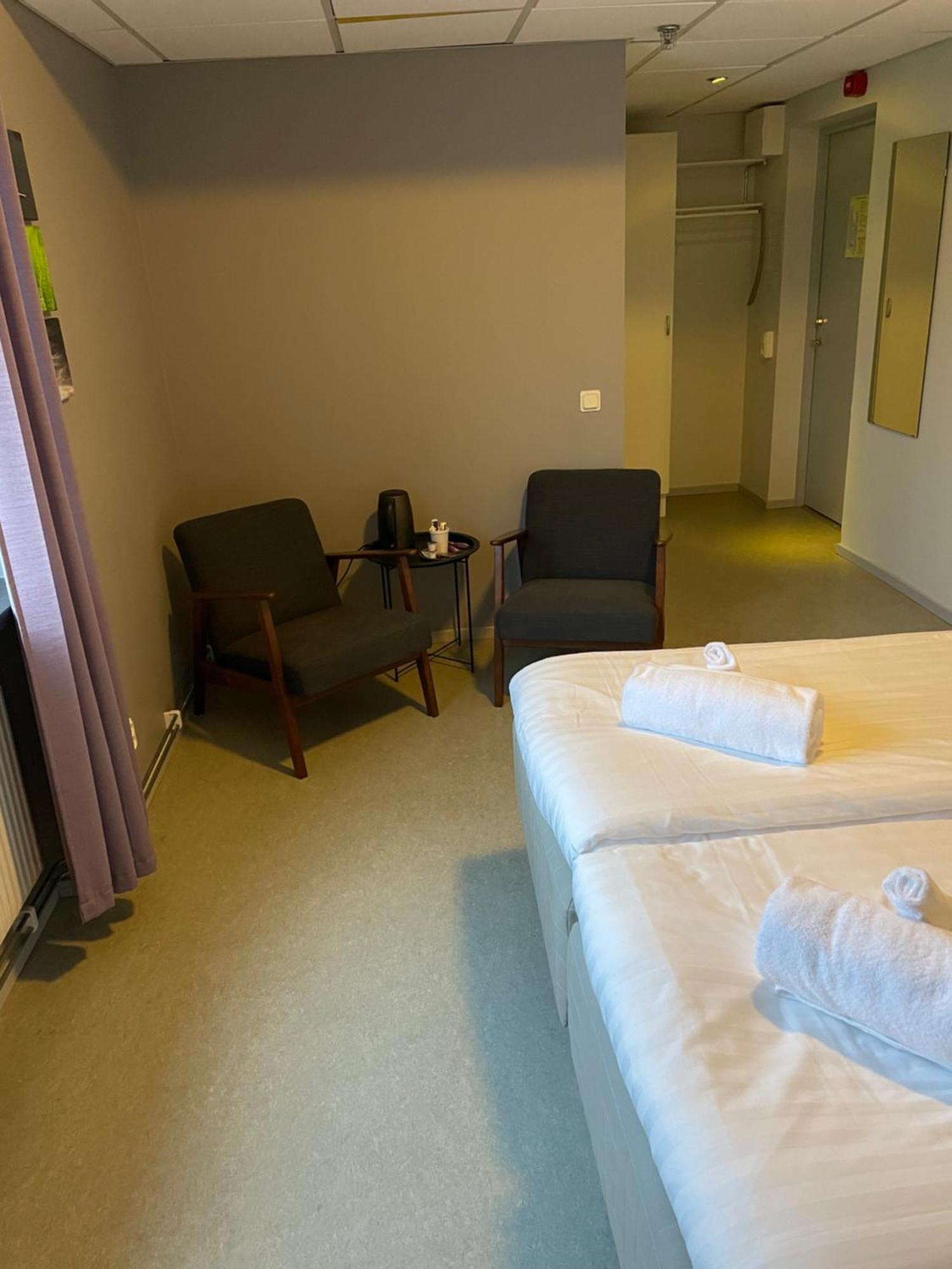 Broholm Bed&Breakfast Lidköping Quarto foto