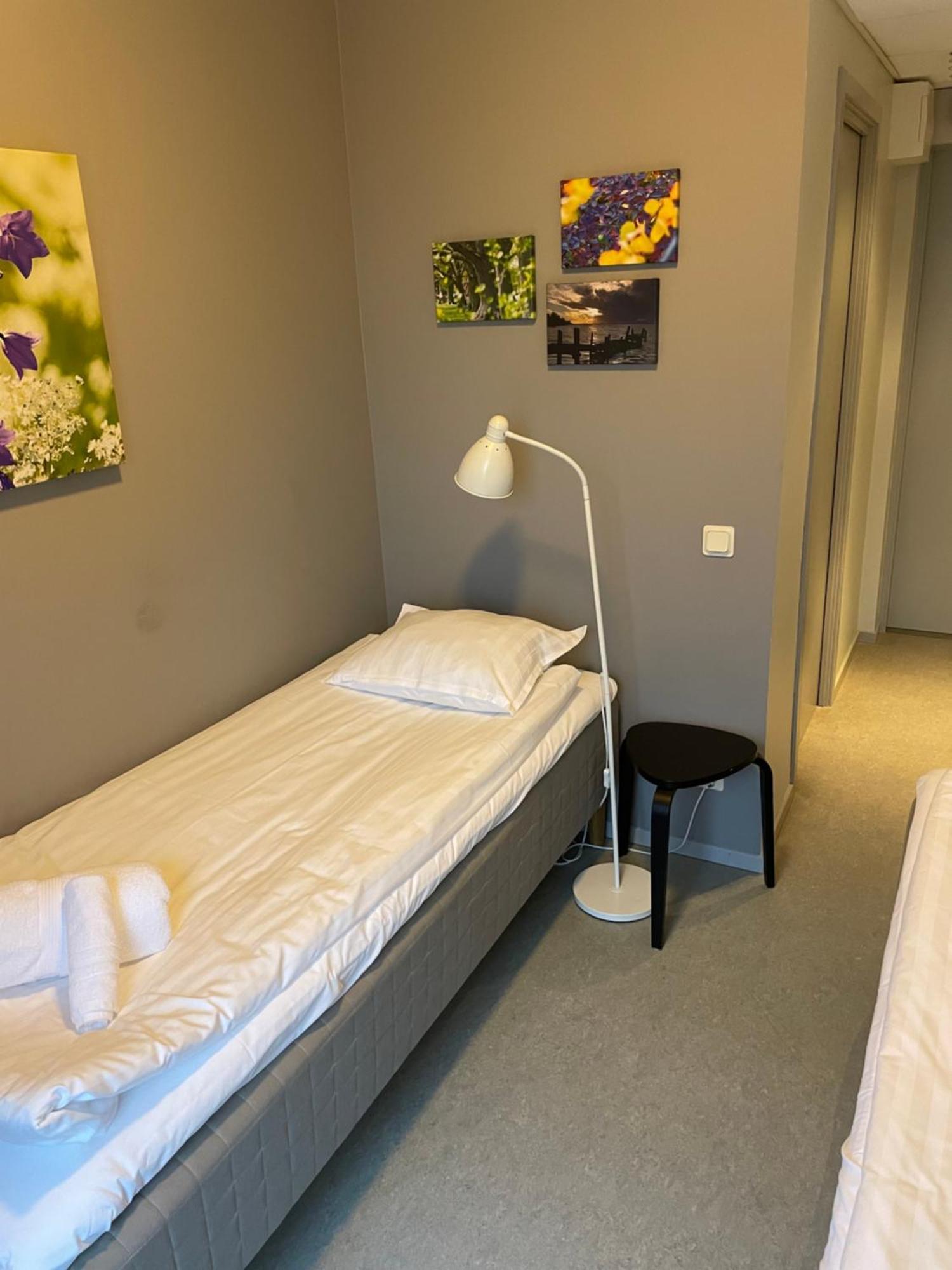 Broholm Bed&Breakfast Lidköping Quarto foto